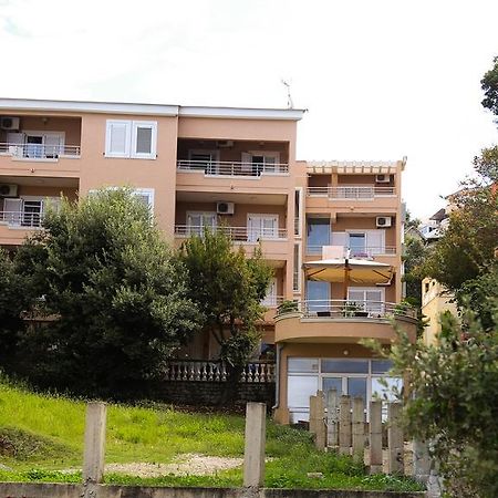 Apartments Misko Utjeha Zewnętrze zdjęcie