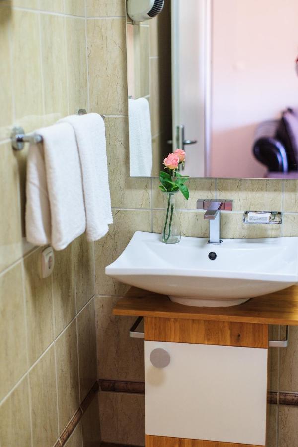 Apartments Misko Utjeha Zewnętrze zdjęcie